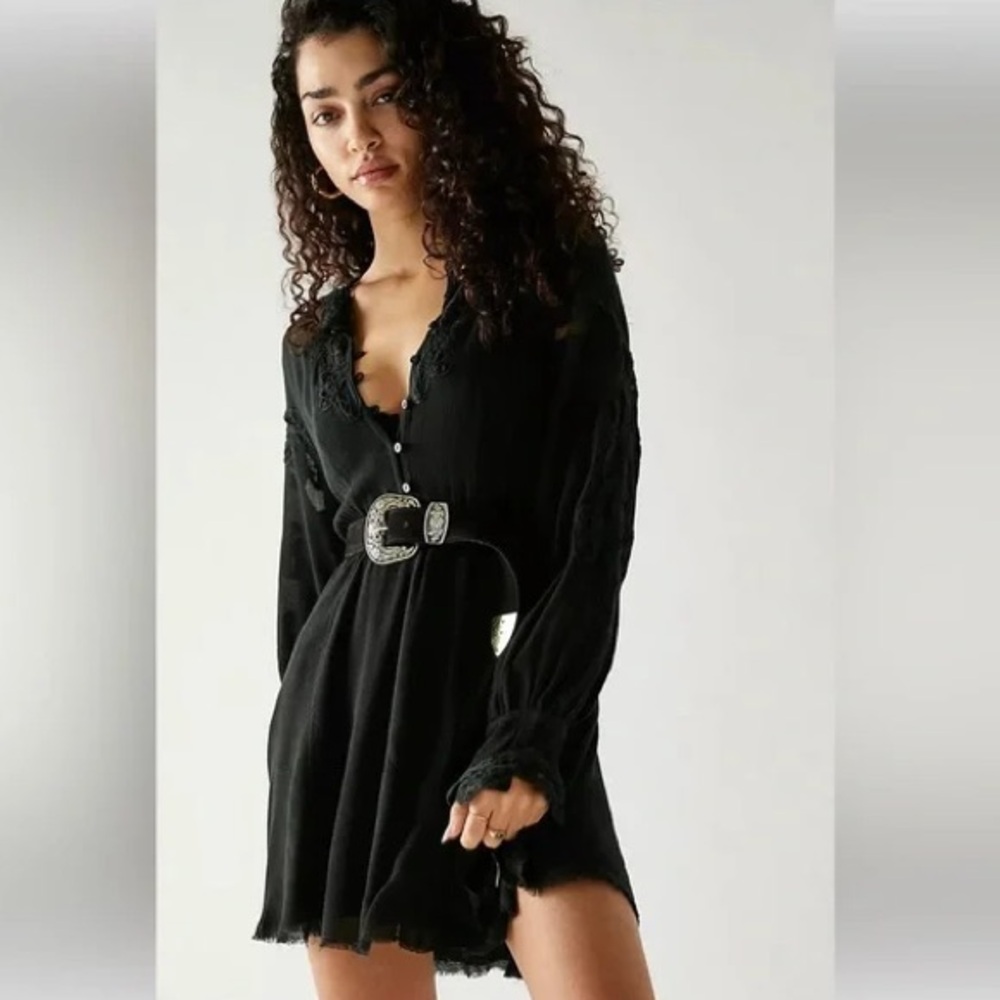 Black Long-Sleeve Lace-Trim Mini Dress